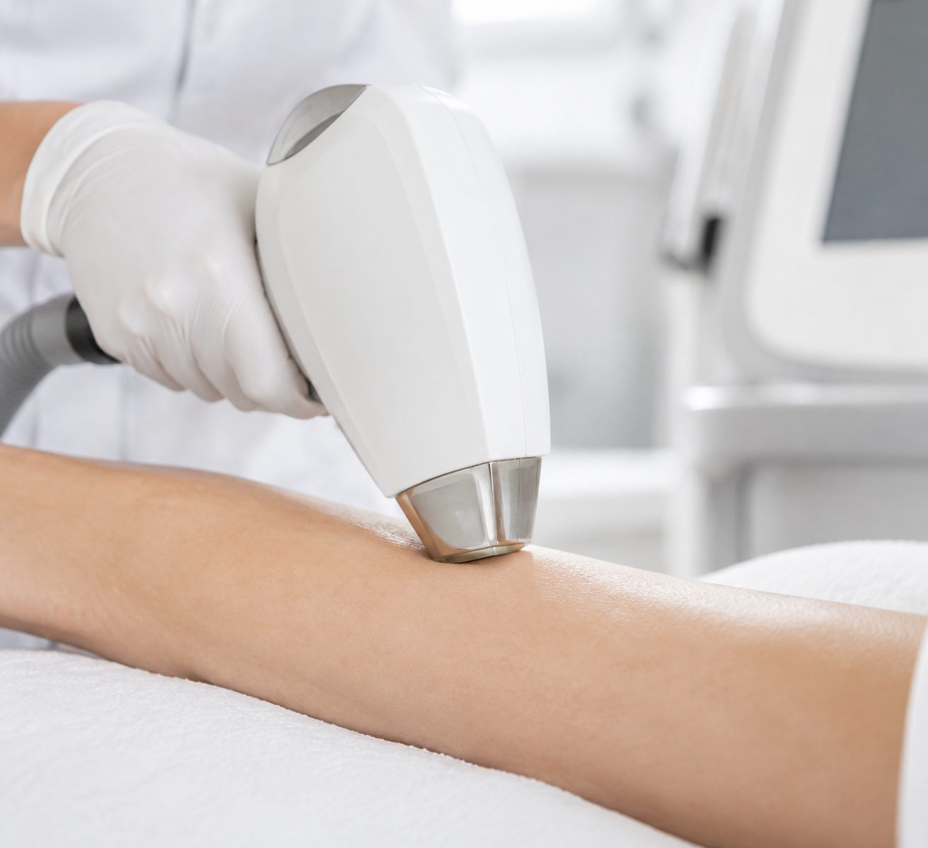 Diode laser handpiece with cooling tip at Urban Laser Clinics